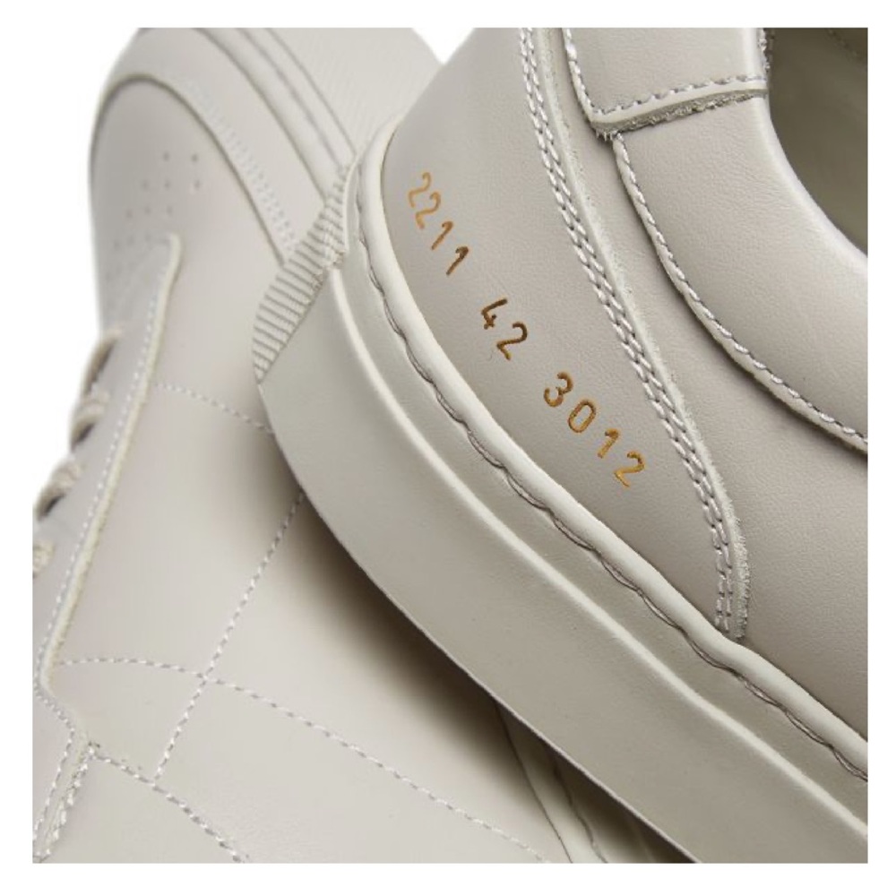 COMMON PROJECTS Resort Low-Top Classic Sneaker - Picture 10 of 13